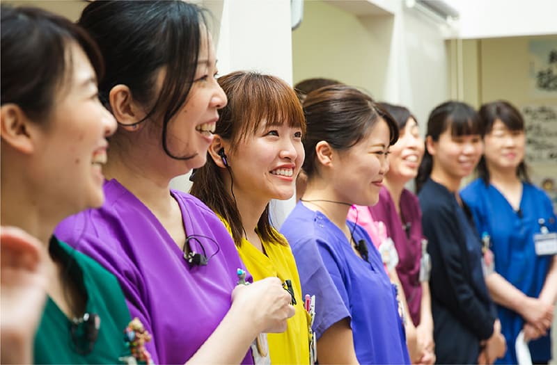 いろんなスタッフが、いろんな事情を抱えている。